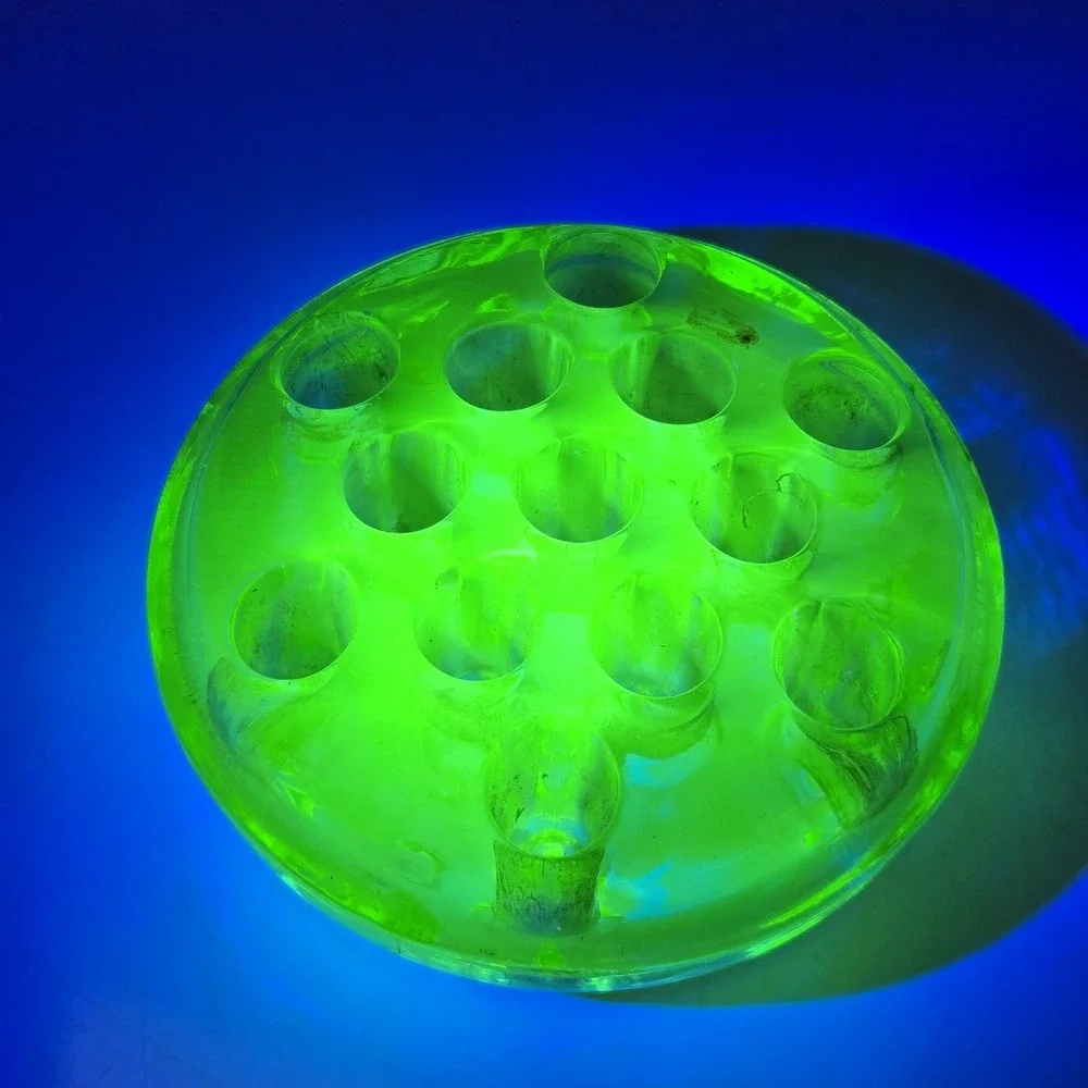 VTG Green Depression Flower Frog Glows Uranium Vaseline Glass 13 Hole 4.5